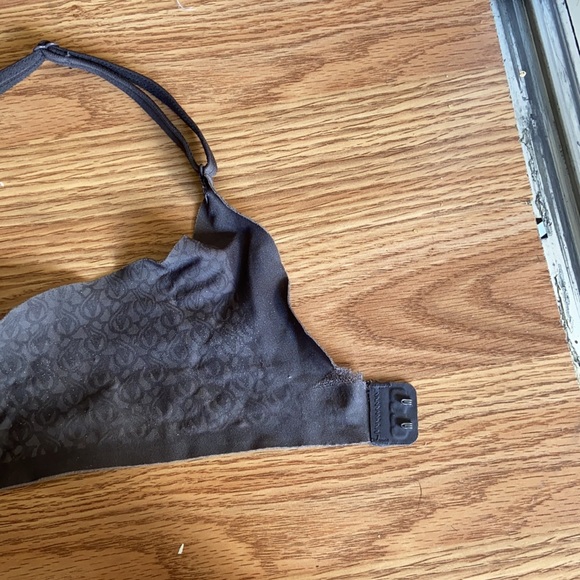 Victoria's Secret push-up bra in dark grey 34C - Picture 5 of 6